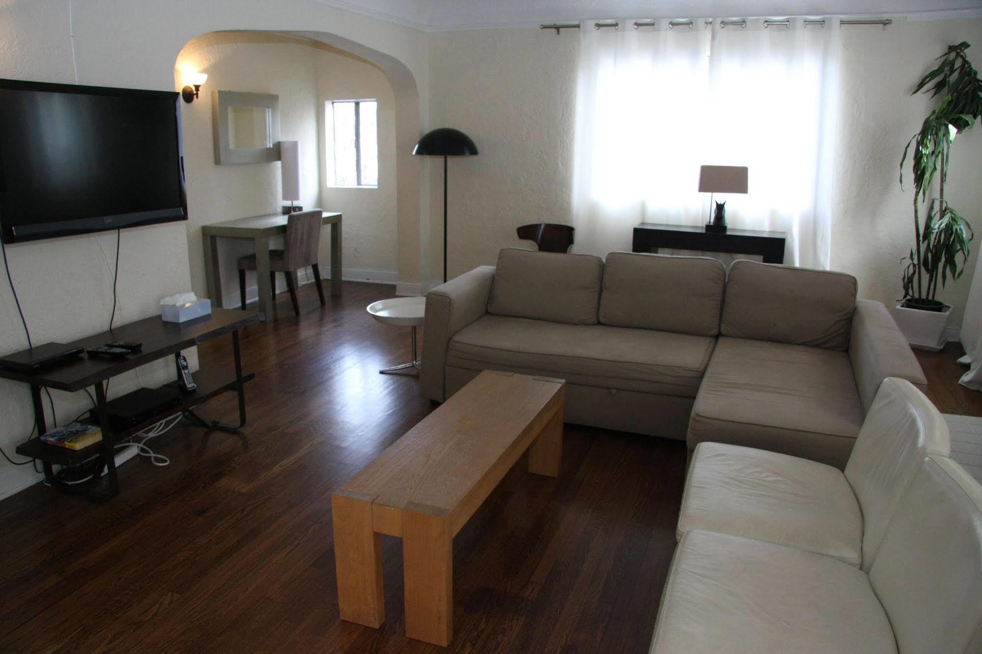 West Hollywood Vintage Vacation Apt. لوس أنجلوس المظهر الخارجي الصورة