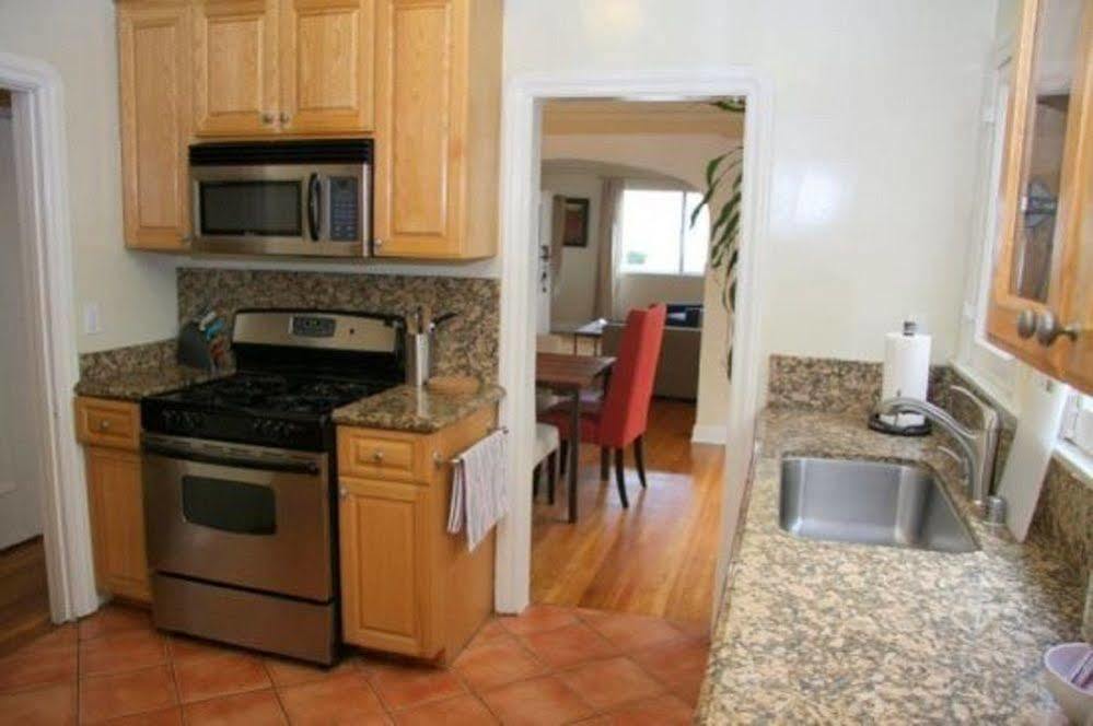 West Hollywood Vintage Vacation Apt. لوس أنجلوس المظهر الخارجي الصورة